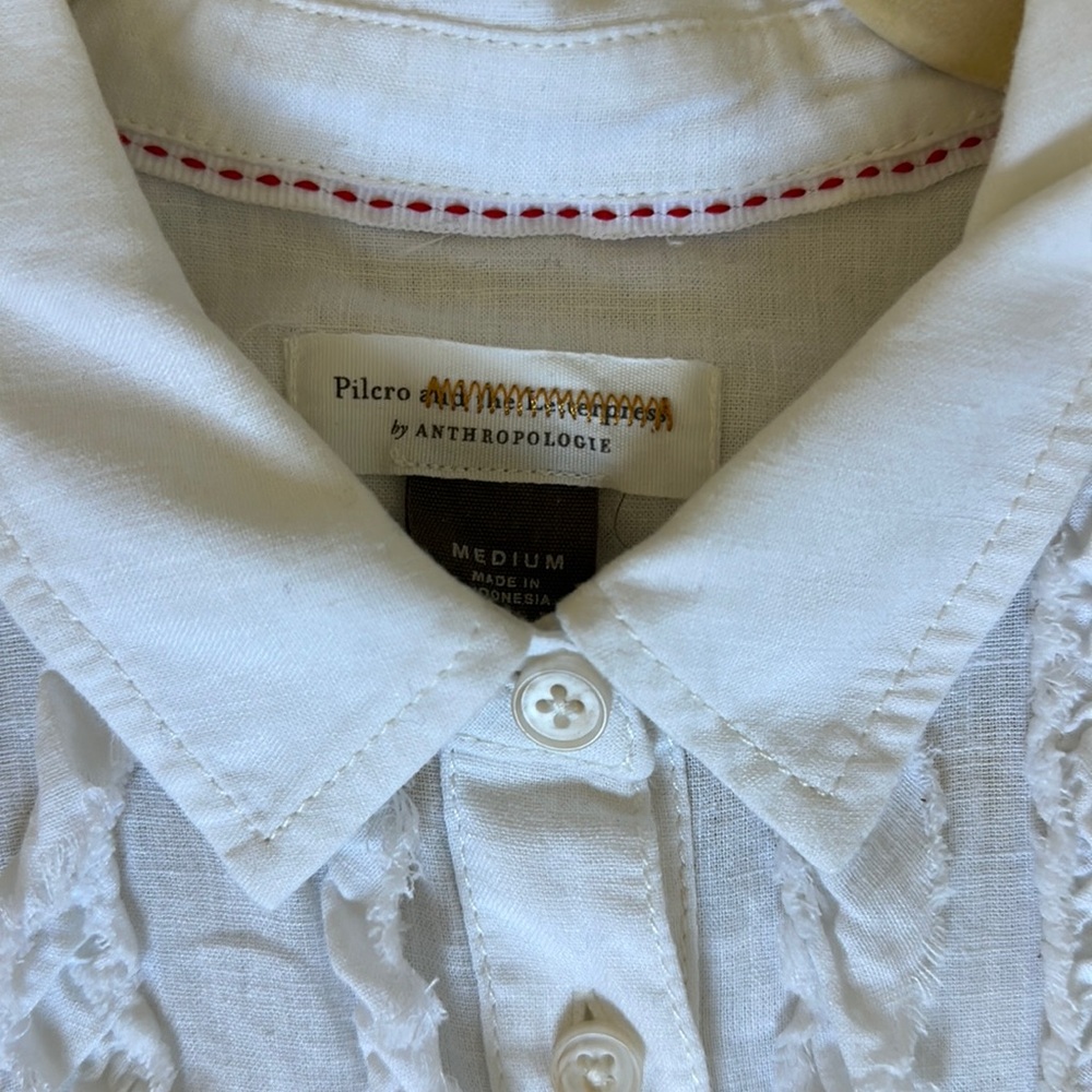 Anthropologie Pilcro blouse with ruffles. Size medium.